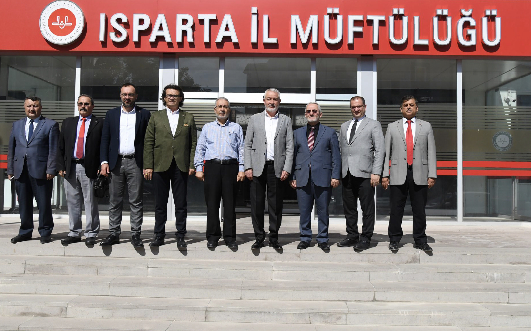 Din görevlilerimizin yaptığı hizmetler değerli