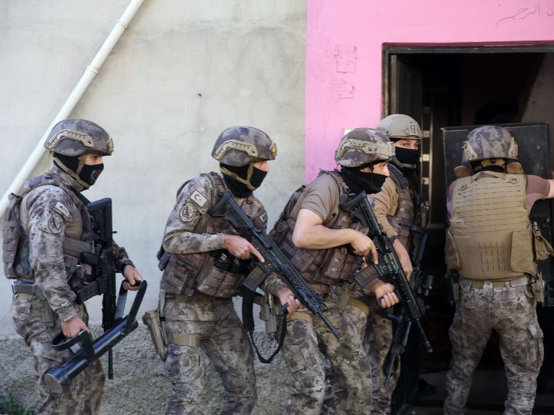 Uzuner Ve Pelit Çetesi Olarak Bilinen 2️ Ayrı Suç Örgütü Çökertildi