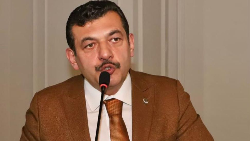 Vekil Avcı sahip çıktı, Vanspor Başkanı geri adım attı