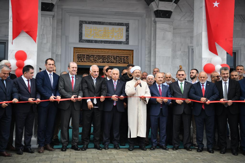 Diyanet İşleri Başkanı Erbaş Trabzon’da açılışlara katıldı