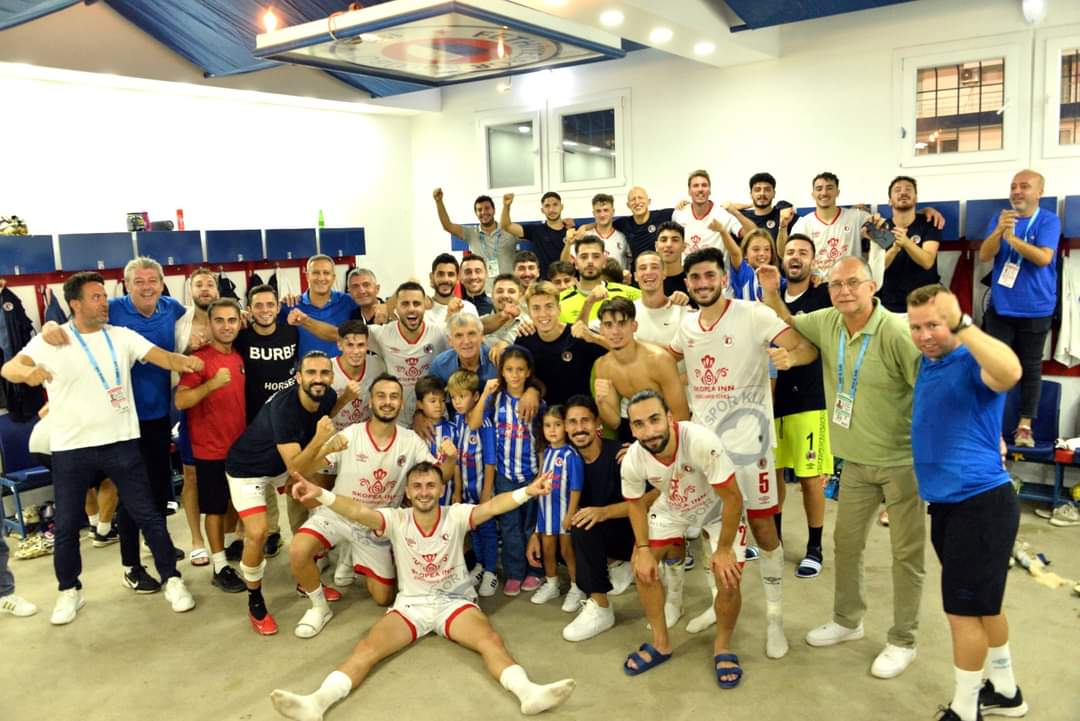 Fethiyespor Kendi Evinde Güldü