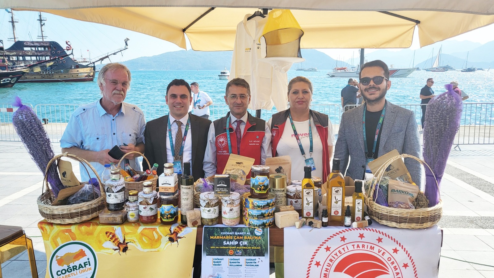 Marmaris Çam Balı İlgi Odağı Oldu