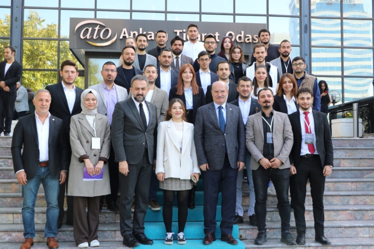 ATO ev sahipliğinde ‘100. Yılda Ekonomi ve Girişimcilik Panel ve Söyleşisi’