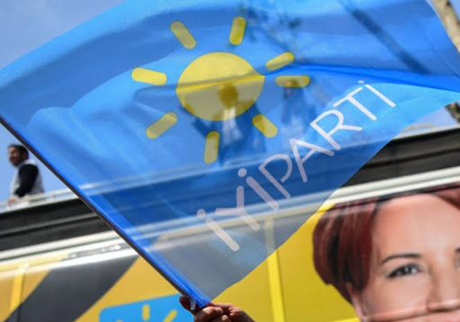 İYİ Parti’de Başkanlık Divanı toplanıyor 