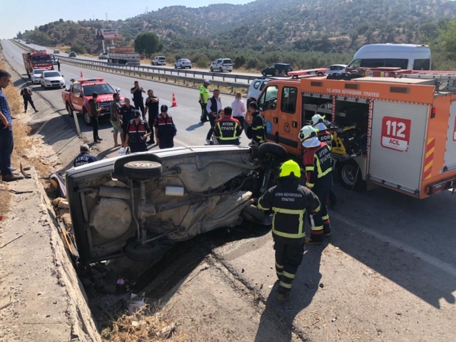 Aydın’da otomobil şarampole devrildi: 1 ölü, 2 yaralı