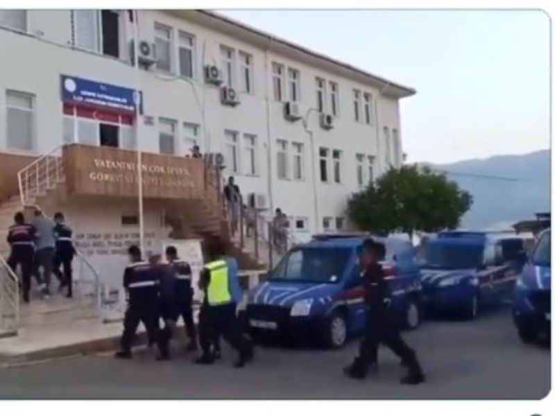 Sınır Bölgelerinde 117 Operasyonda 181 Göçmen Kaçakçılığı Organizatörü Yakalandı