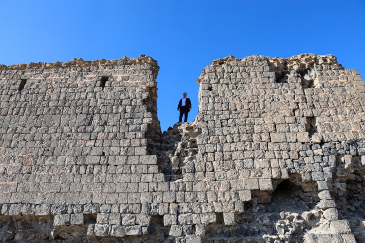 Sınırda yer alan tarihi yapı: Karakale
