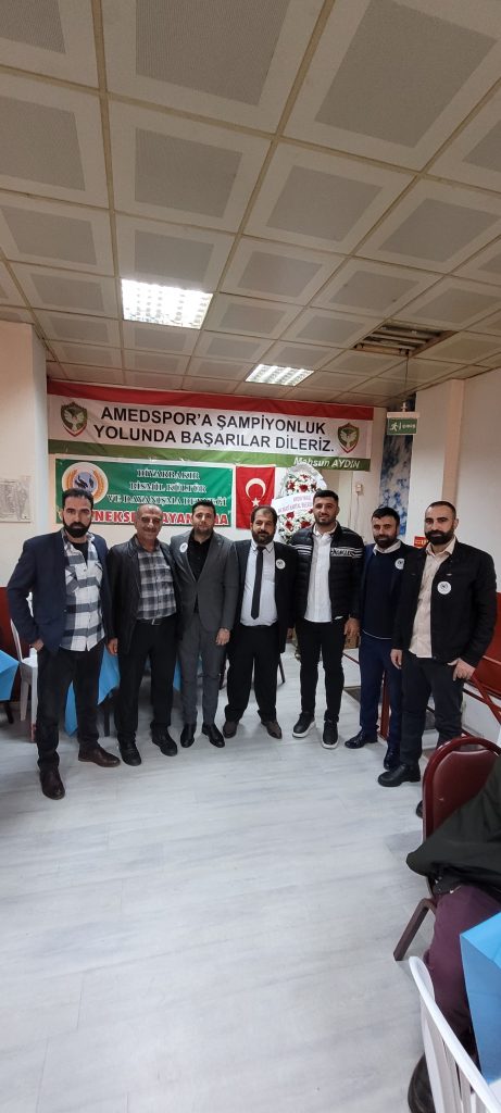 İSTANBUL ATAŞEHİR’DE BİSMİLLİLERDEN GÖVDE GÖSTERİSİ