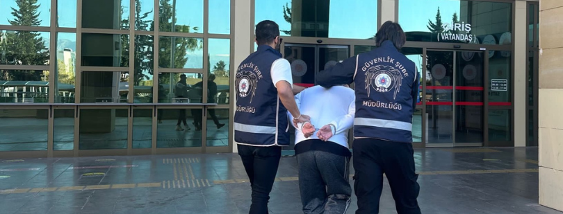 Twitter üzerinden askerlere hakaret eden şahıs yakalandı