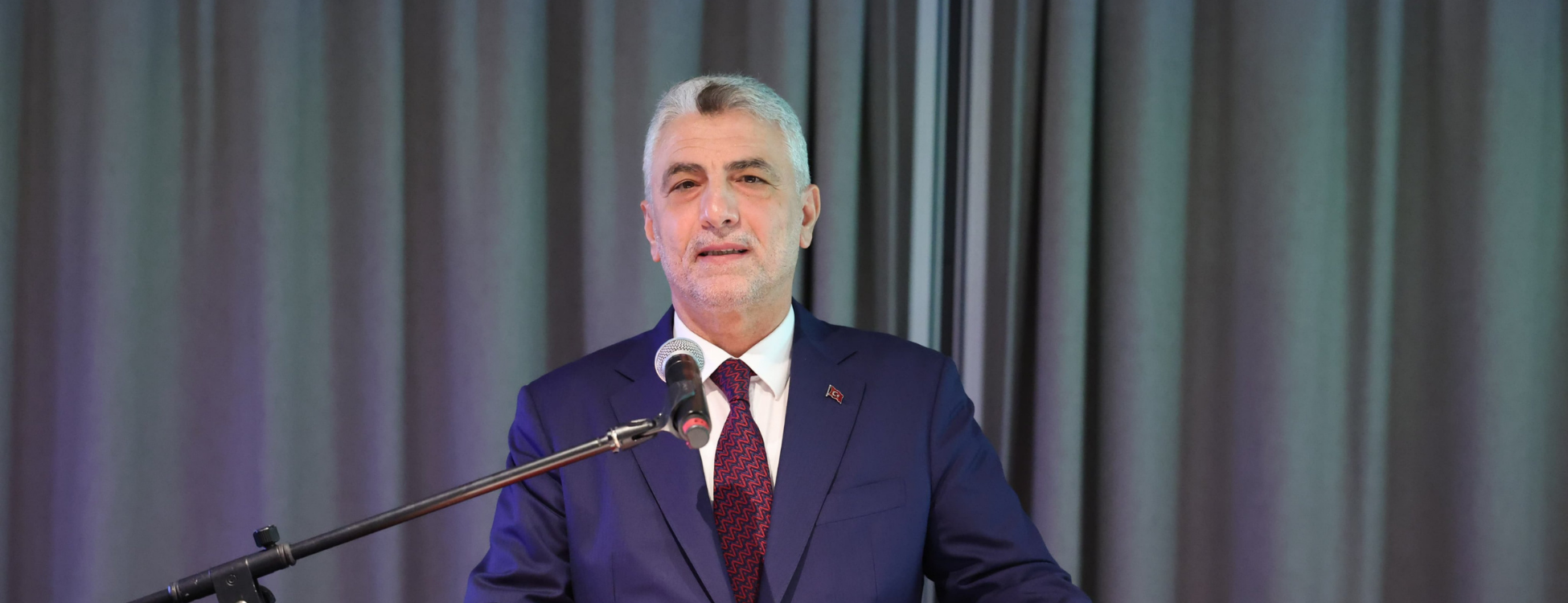 İhracatımız rekor kırmaya Kasım ayında da devam ediyor