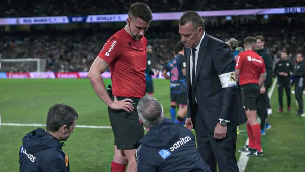Real Madrid – Sevilla maçında hakem sakatlandı