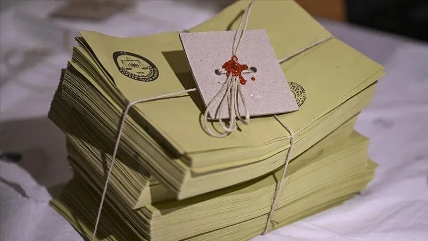 Oy kullanımı hangi illerde 07:00’de başlayacak?