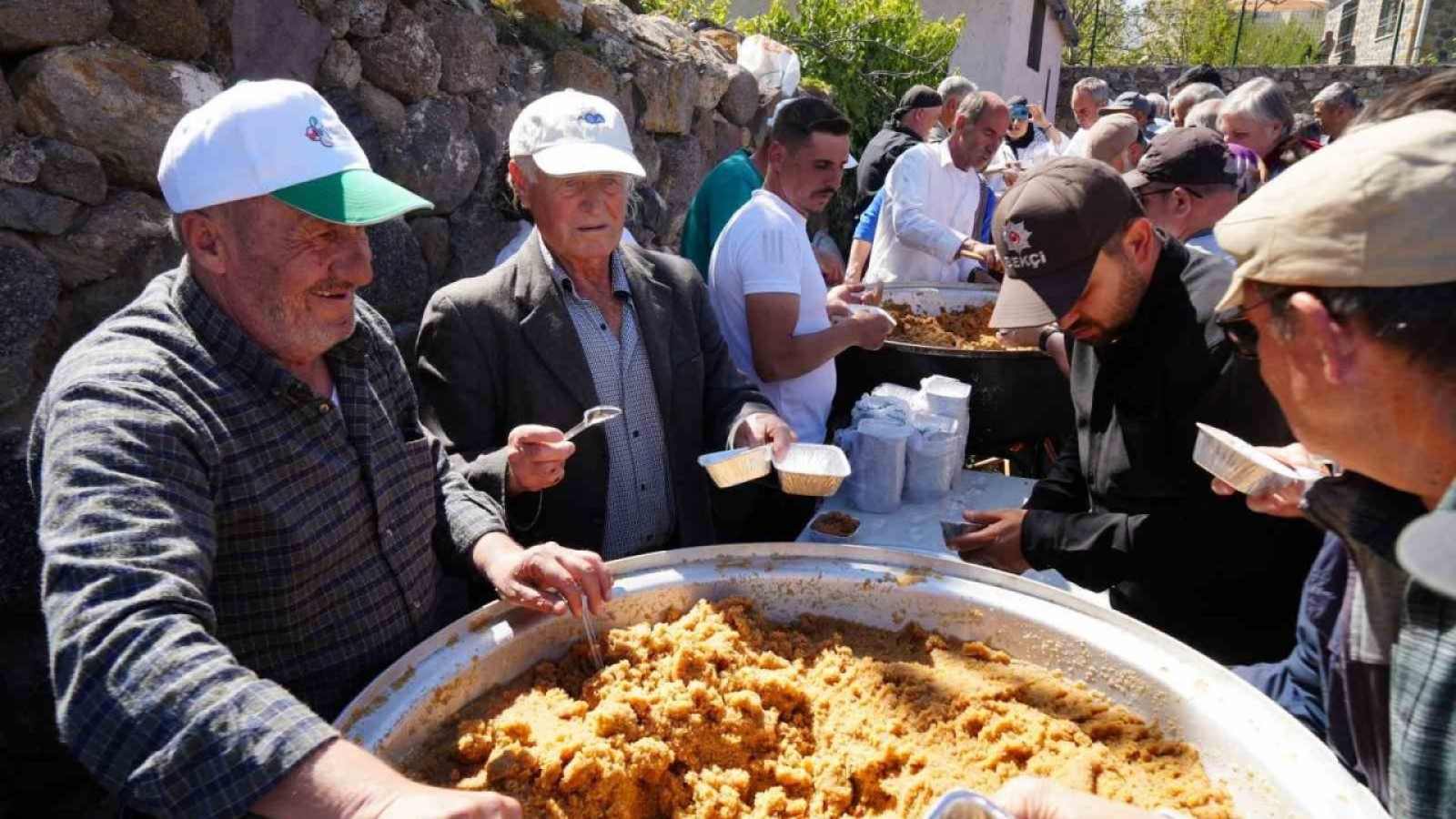 Adı gibi tatlı Helva Şenliği