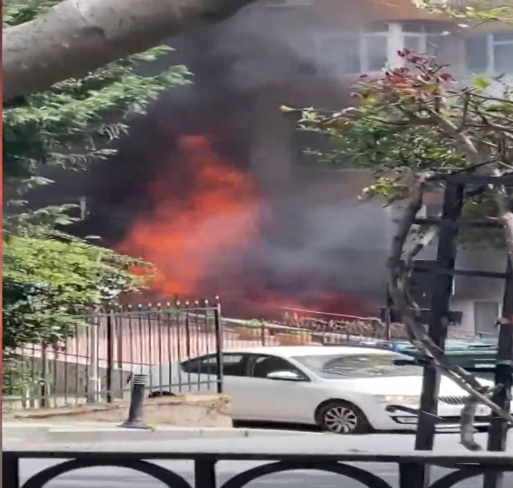 İstanbul’da eğlence mekanında yangın