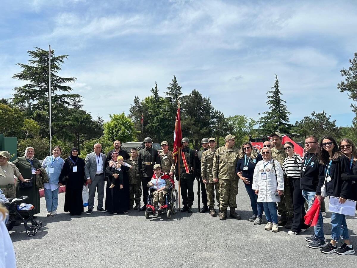 Özel askerlerimiz terhis oldu