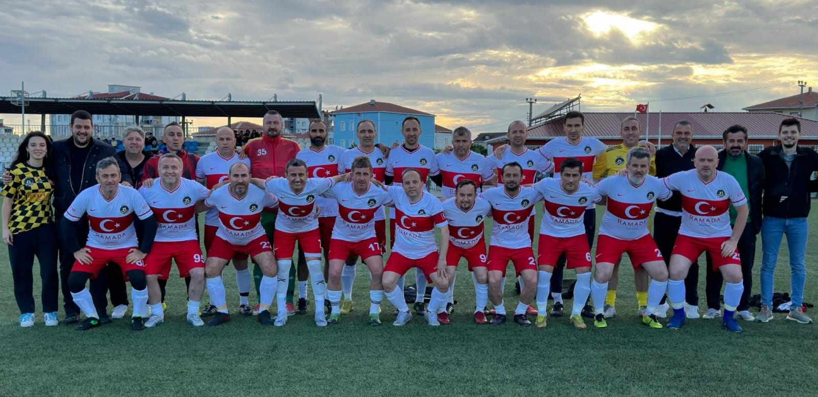 Tekirdağ Dostspor Trakya şampiyonu 