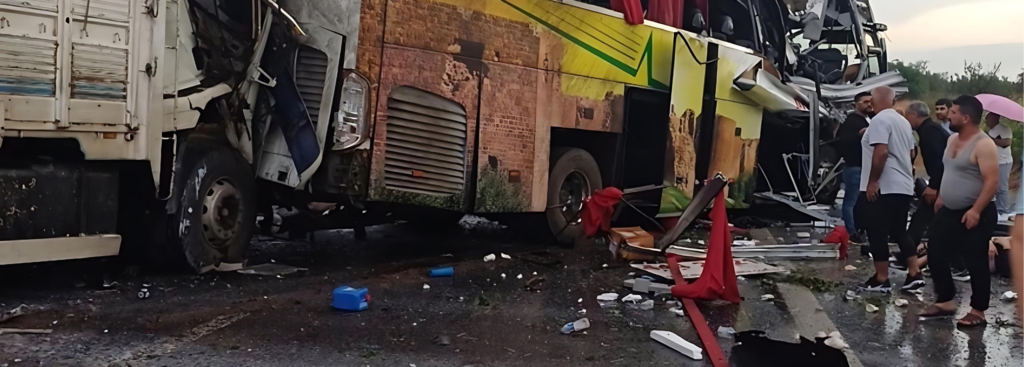 Mersin’de zincirleme trafik kazası; 10 ölü, 40 yaralı