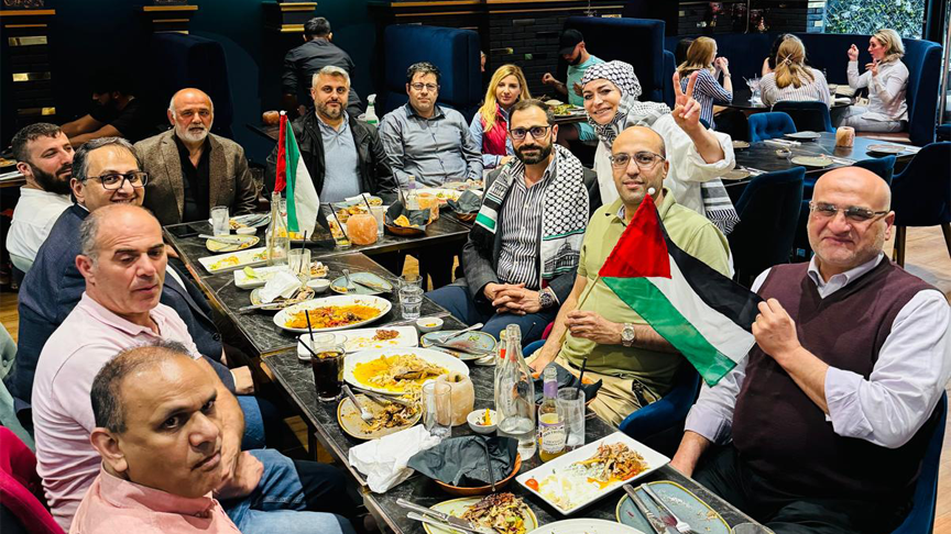 İngiltere’de Gazze’ye destek için yemek düzenledi