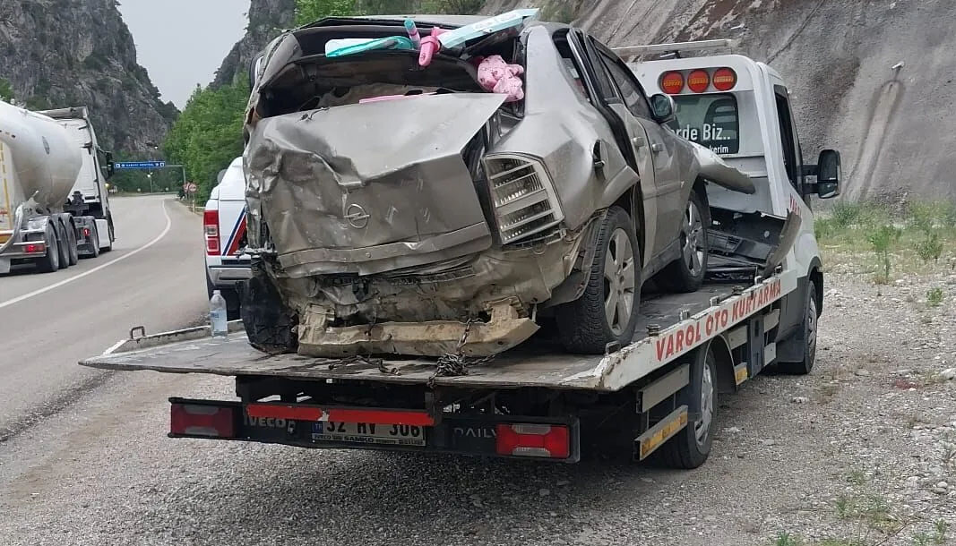 Sağnak sebebiyle gerçekleşen kazada 3 aylık bebek hayatını kaybetti
