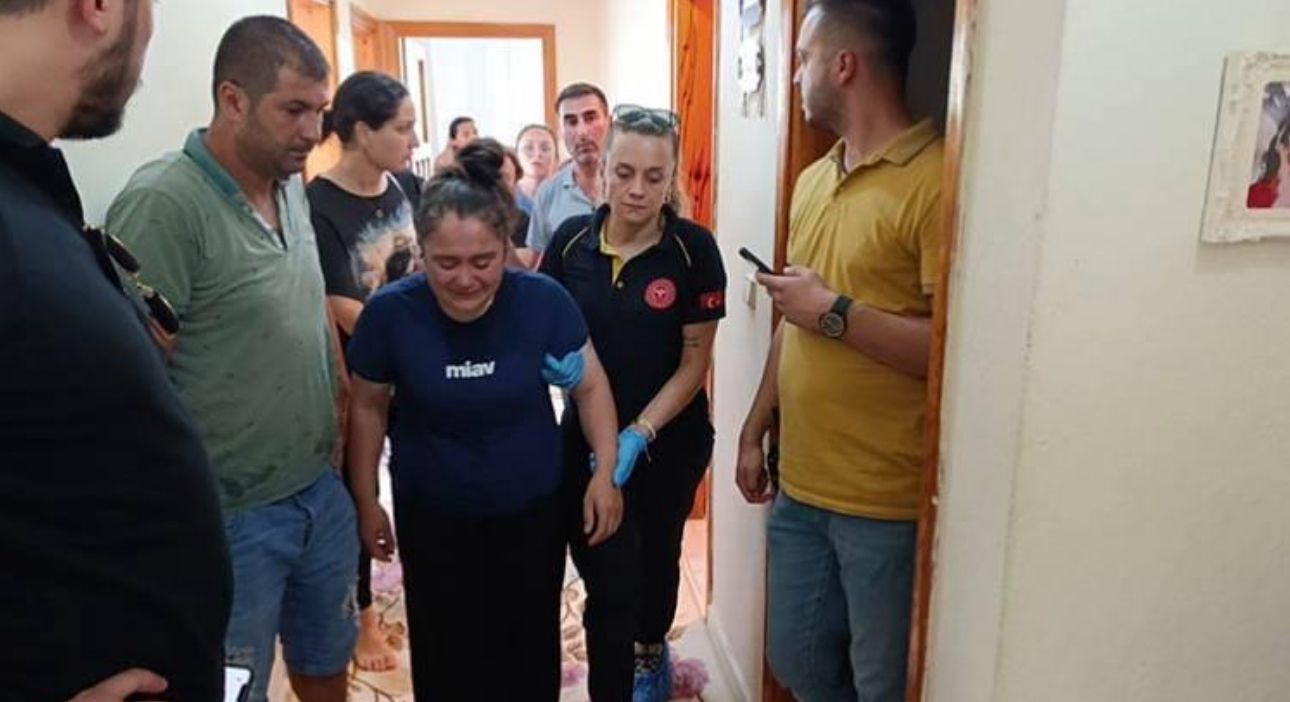 Kargocu yalanıyla evine girdiği kadını gasp etmeye çalıştı