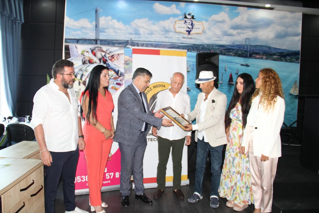 Ataşehir’de Bağımsız Medya Gazeteciler Derneği Sıcak Ve Yemekli Toplantı!!