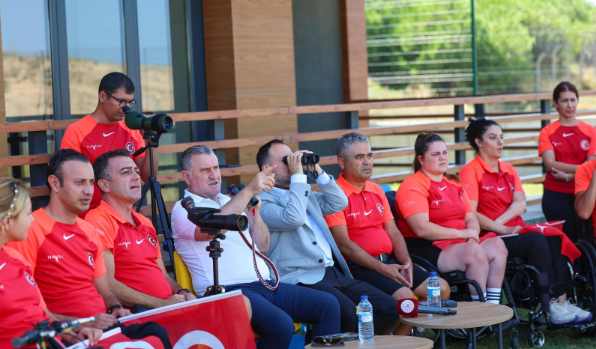 Her bir sporcumuzun ayrı bir hikayesi ve hayalleri var