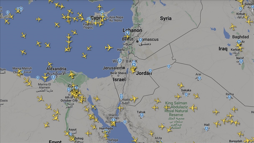 İsrail ve Lübnan uçuşları askıya alınıyor