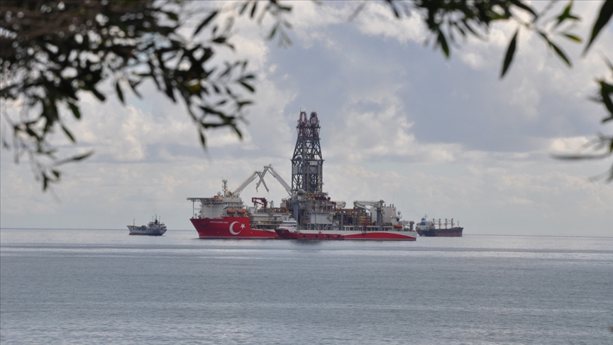 Abdülhamid Han sondaj gemisi yeni görevine başladı