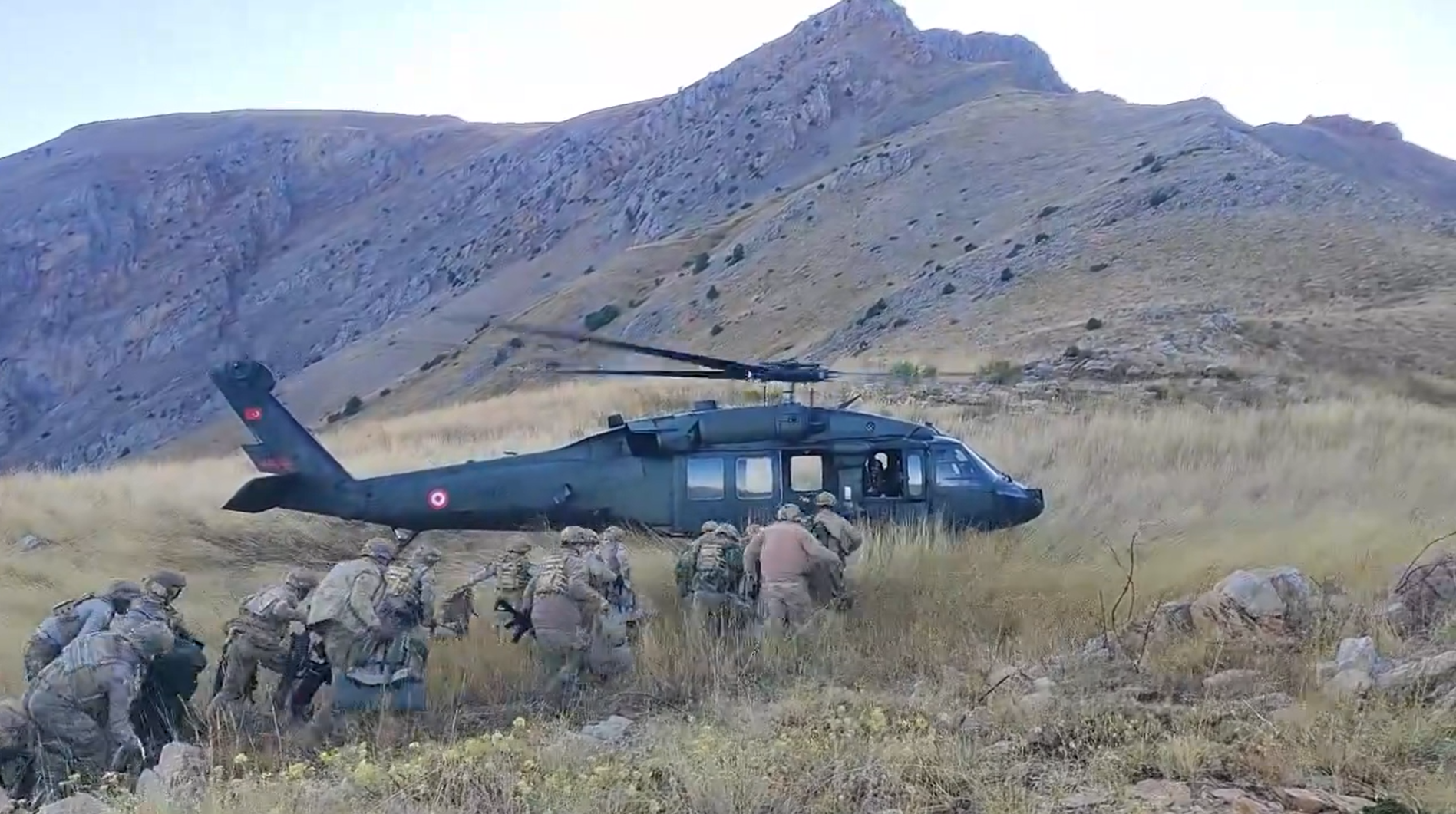 Tunceli’de Jandarmalar son ine kadar girmeye devam ediyor!
