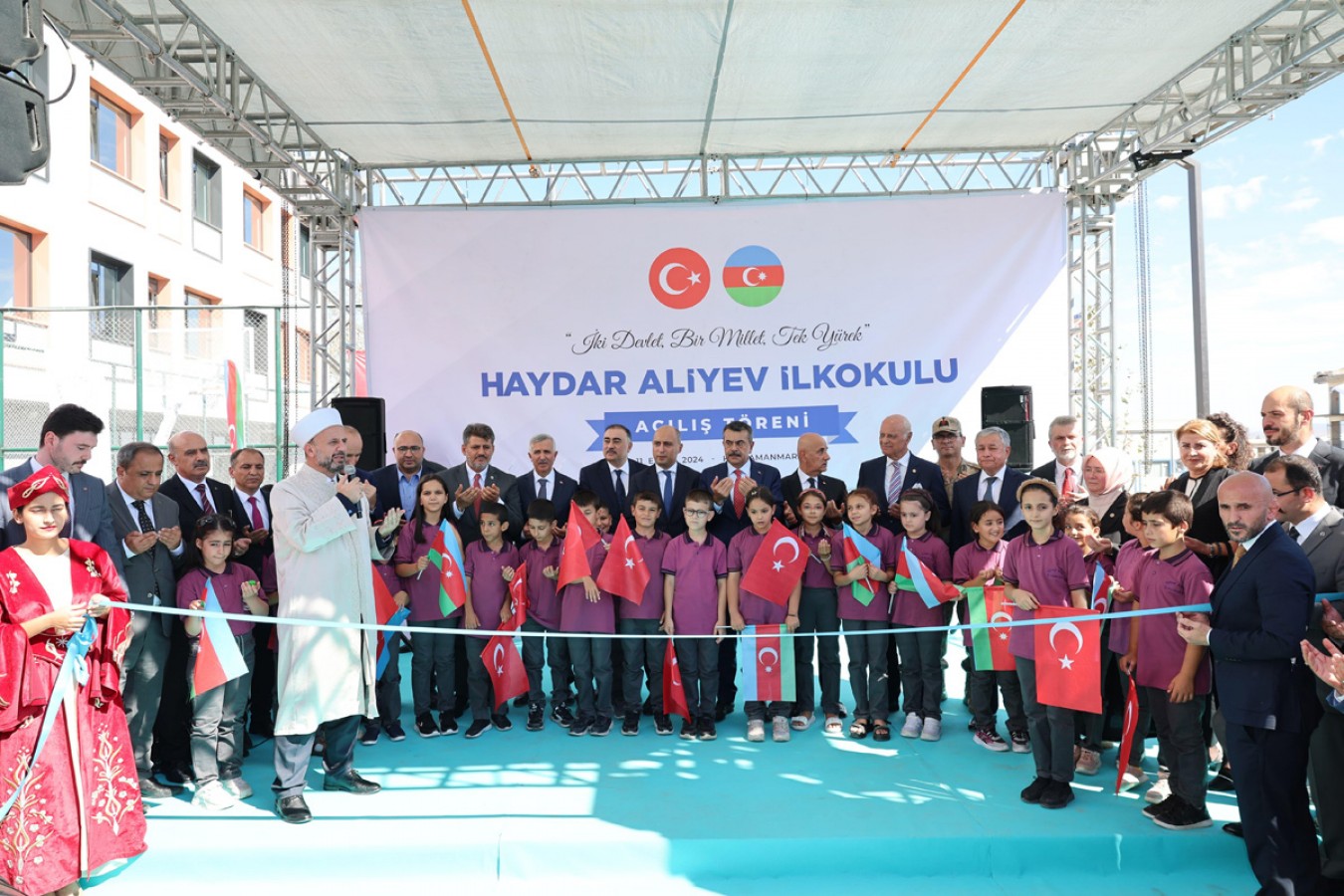 Azerbaycan’dan, Kahramanmaraş’a okul desteği