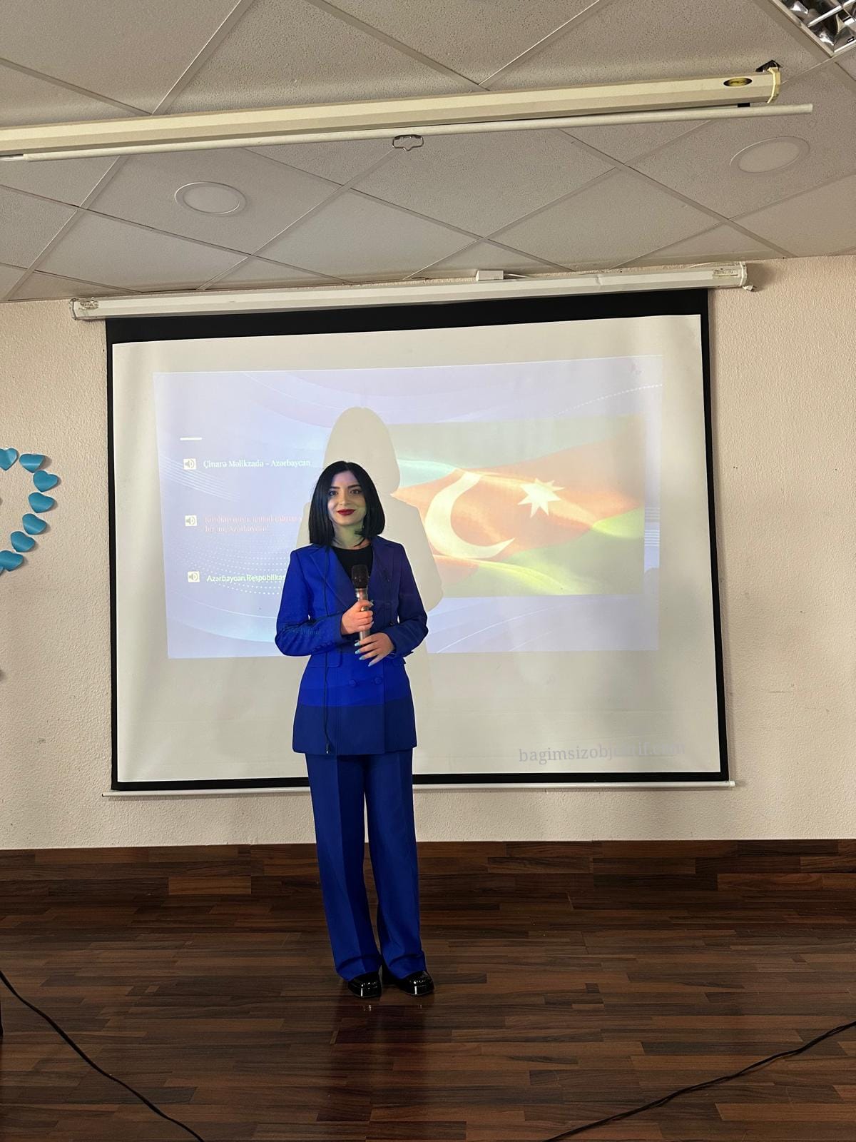 Rena Nizami Düsseldorf’ta ilk konferansını verdi