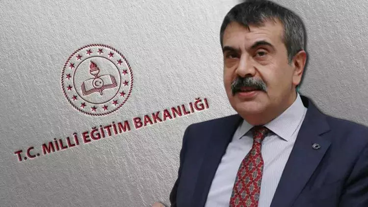 Yeni müfredat modeli milli ve manevi değerlerimizi kapsıyor