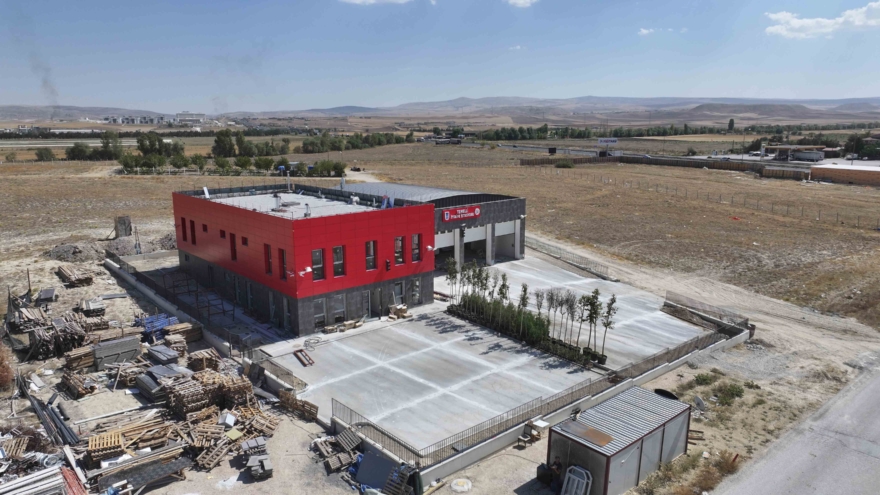 Ankara Büyükşehir Belediyesi’nin modern itfaiye istasyonları yükseliyor