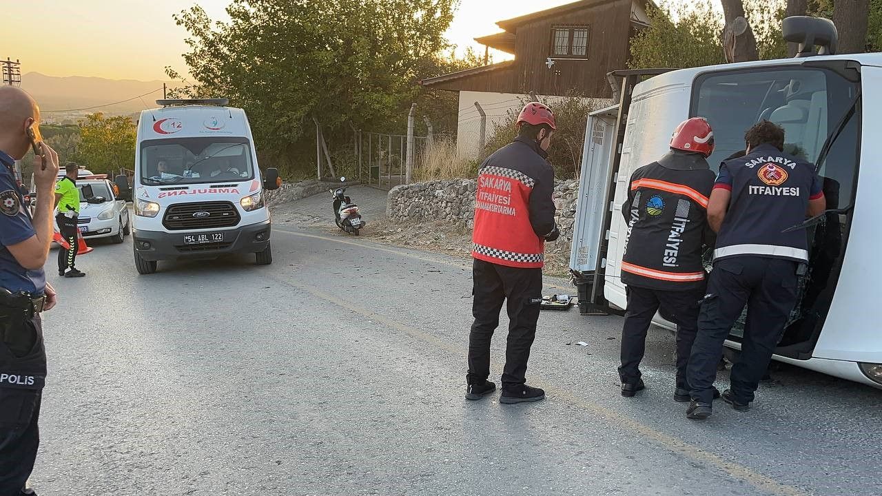 Kazada Yaralandı, Önce Sürücü Arkadaşıyla Tartıştı Sonra Ayakkabısının Derdine Düştü – Medya Rota