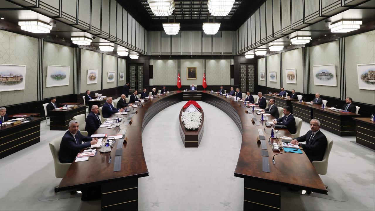 Kabine bugün toplanıyor: Masadaki gündem maddeleri