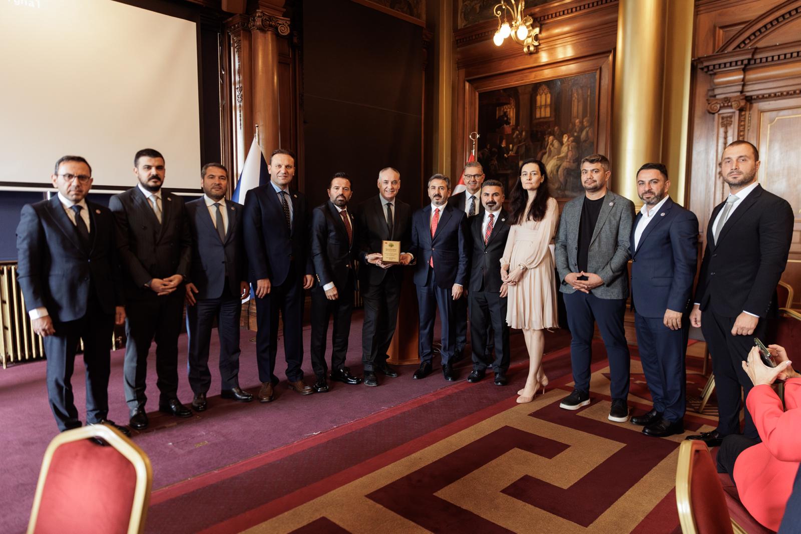 Türk-İskoç İş ve Ticaret Kongresi İskoçya Parlamentosu’nda düzenlendi