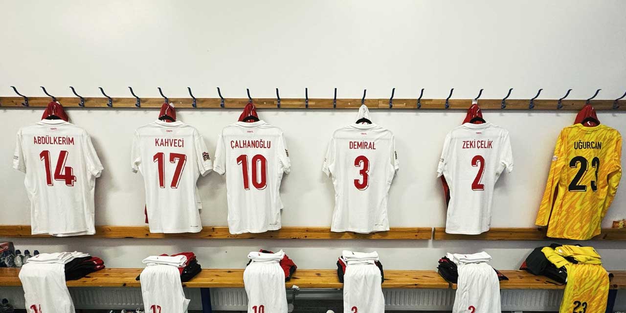 Karadağ maçına göre 3 farklı isim