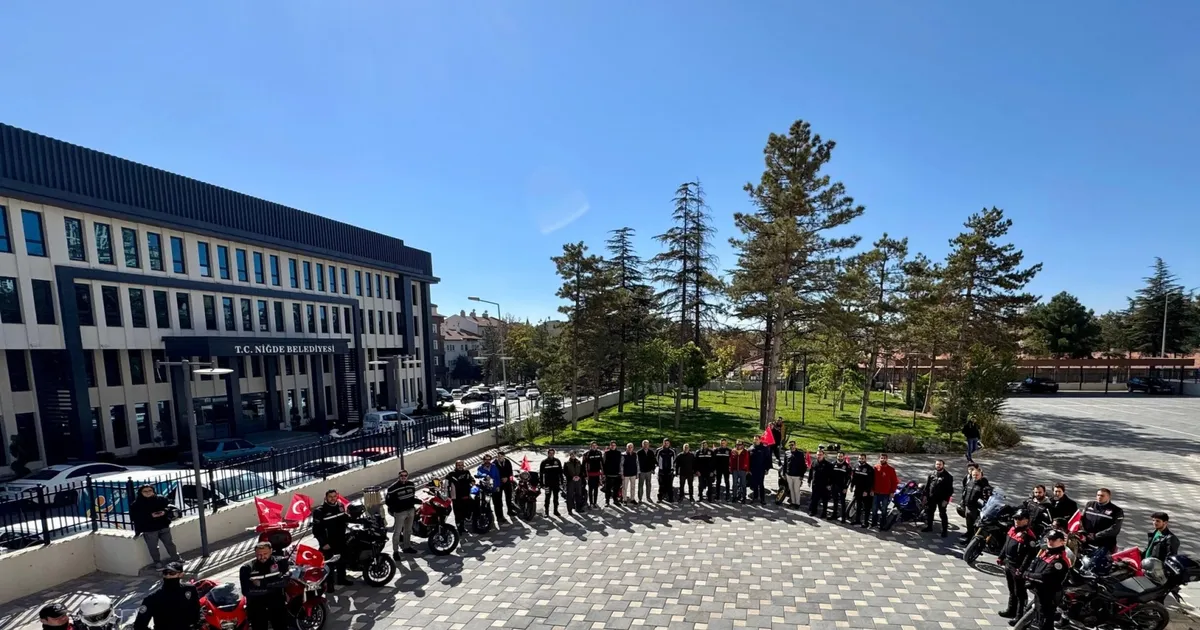 Cumhuriyetin 101. yılında 101 dağcı Aladağlar’a tırmanıyor