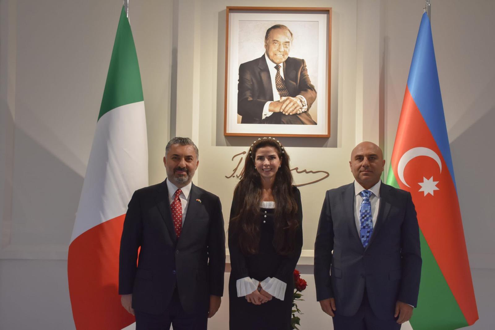 RTÜK Başkanı Ebubekir Şahin Dijital Medya Okuryazarlığı ve Dijital Sanat özelindeki toplantıya katıldı