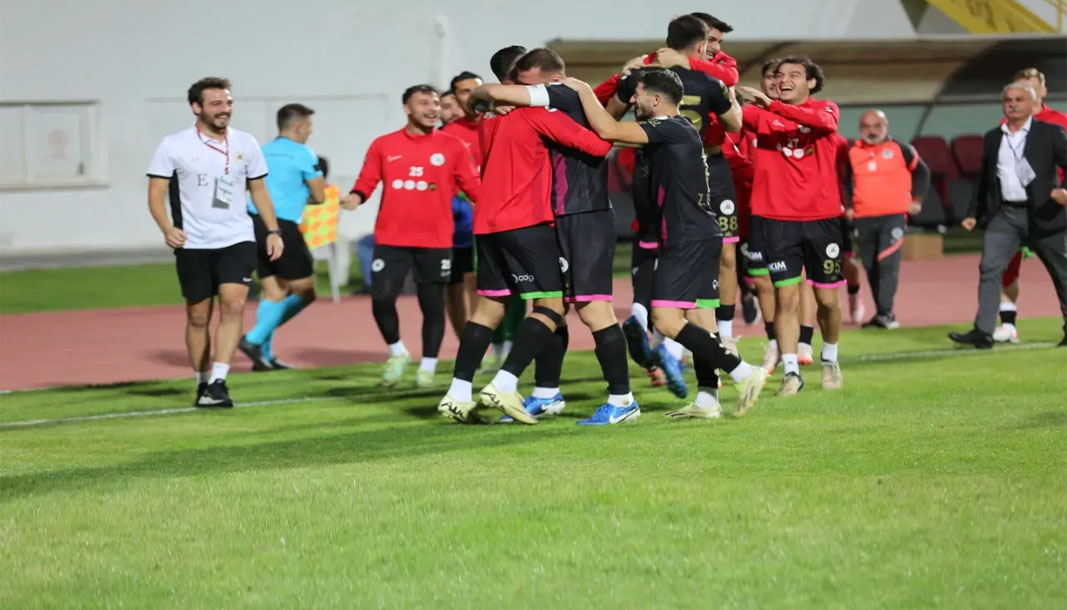 Isparta 32 spor İnegöl’ü 2-0 yendi