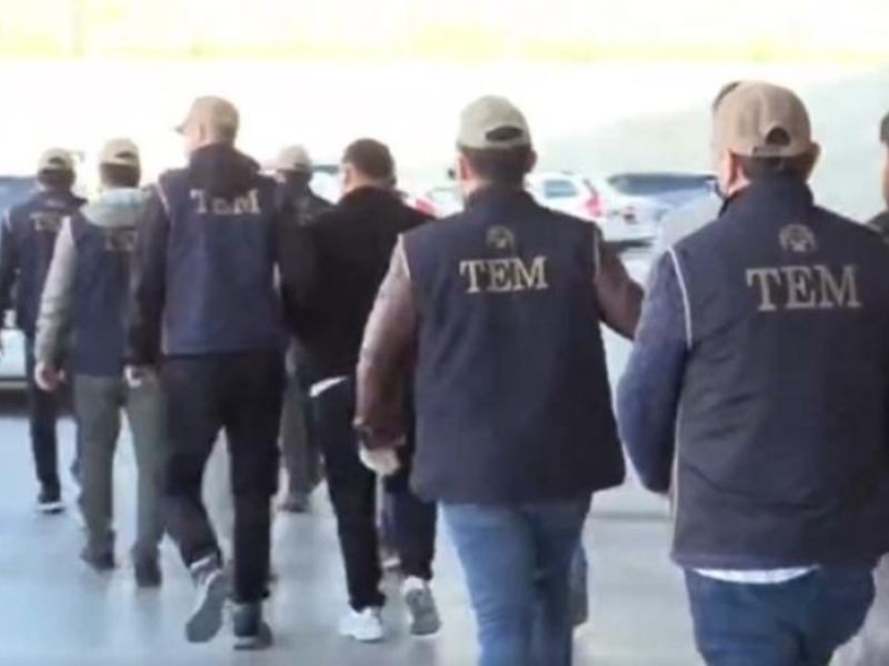 3 İlde FETÖ’ye Operasyon 15 Şüpheli Yakalandı