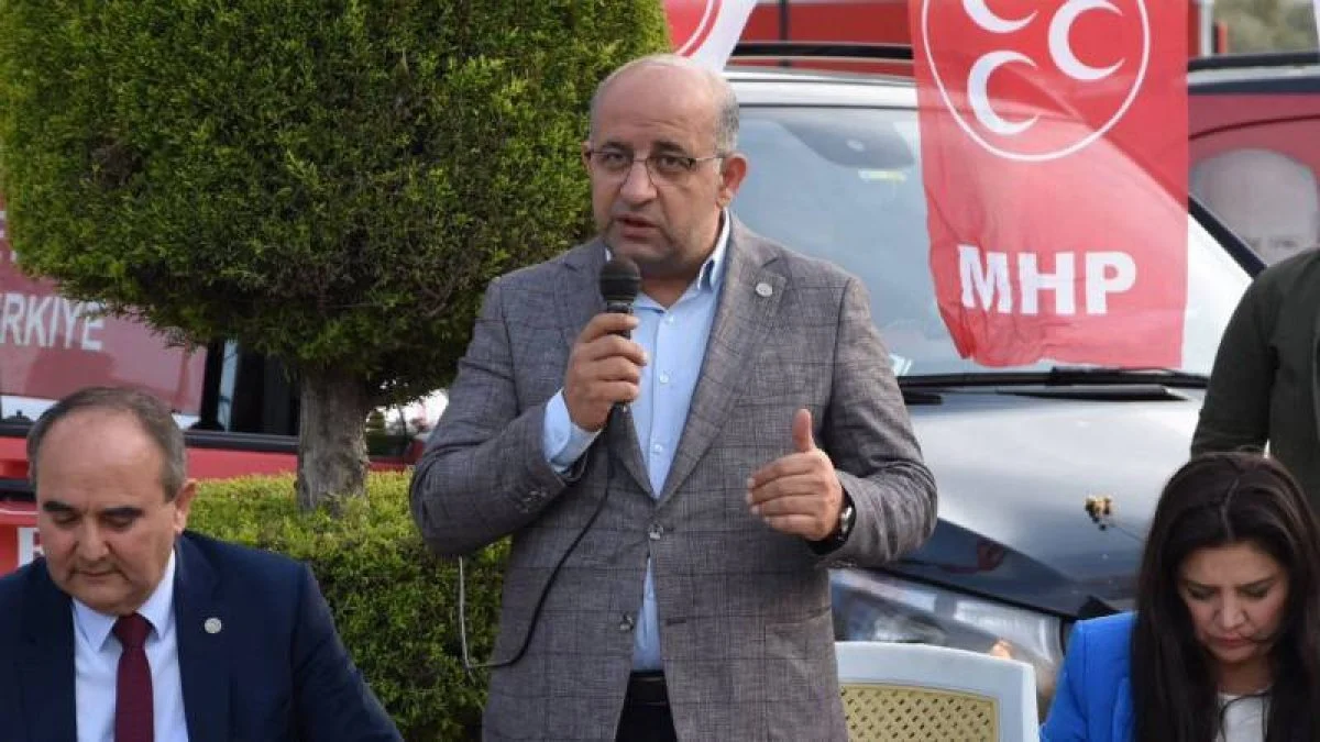 MHP Muğla İl Başkanı Oğuz Akarfırat görevinden istifa etti