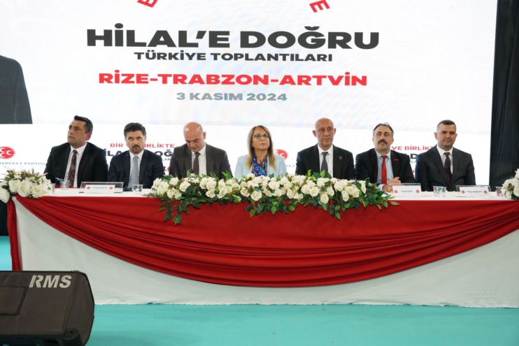 MHP, “Bir ve Birlikte Hilal’e Doğru Türkiye” toplantısını Rize’de gerçekleştirdi