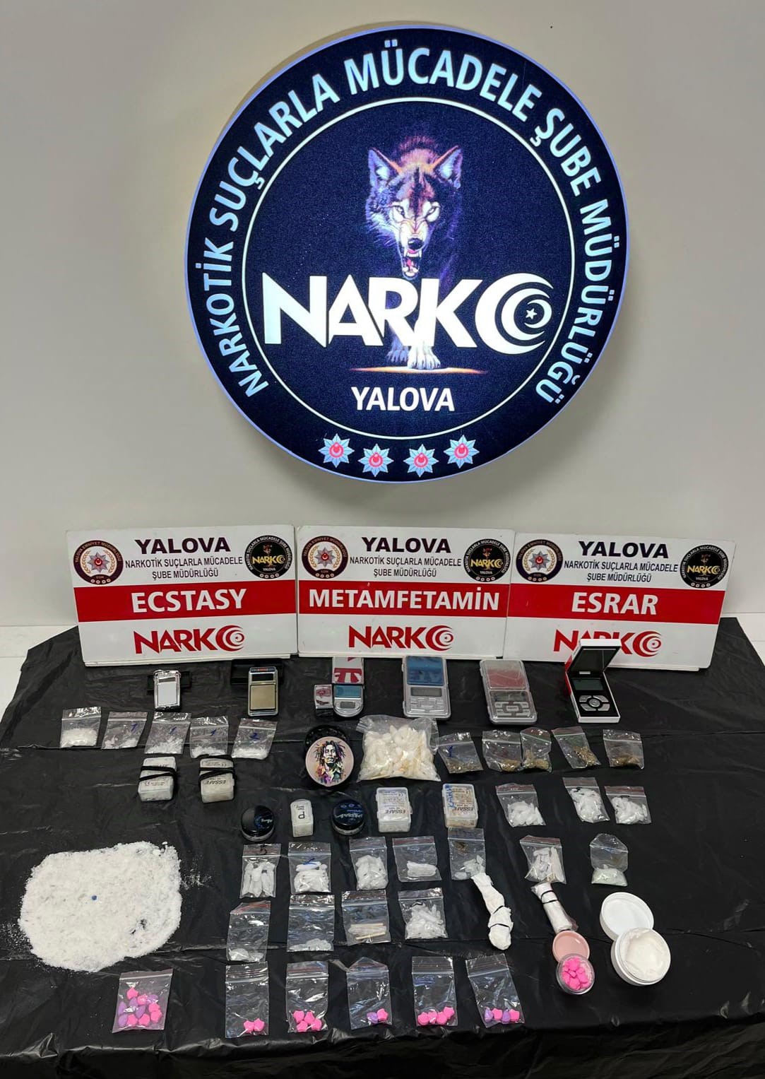 307 Gram Metamfetamin Ele Geçirildi