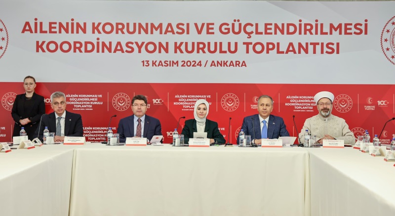 Bakan Tunç; “Çocuklarımızı şiddete teşvik eden hiç bir dijital platforma izin vermeyeceğiz”