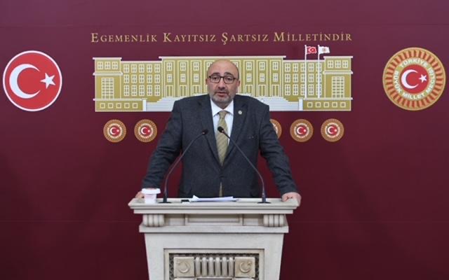 TÜRK BAYRAĞI MAZLUMUN ÖZGÜRLÜK NİŞANIDIR