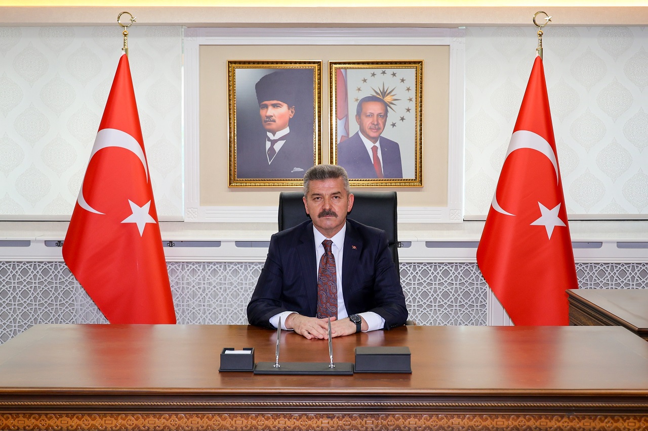 Artvin Valisi Ergün’den yeni yıl mesajı – Birlik Haber Ajansı