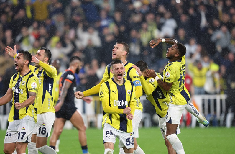 Fenerbahçe 2 maç sonra kazandı