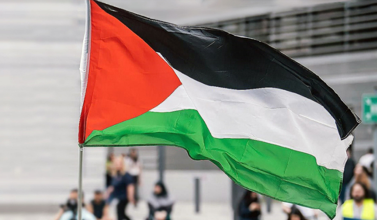 Dublin’de Filistin’e destek yürüyüşü