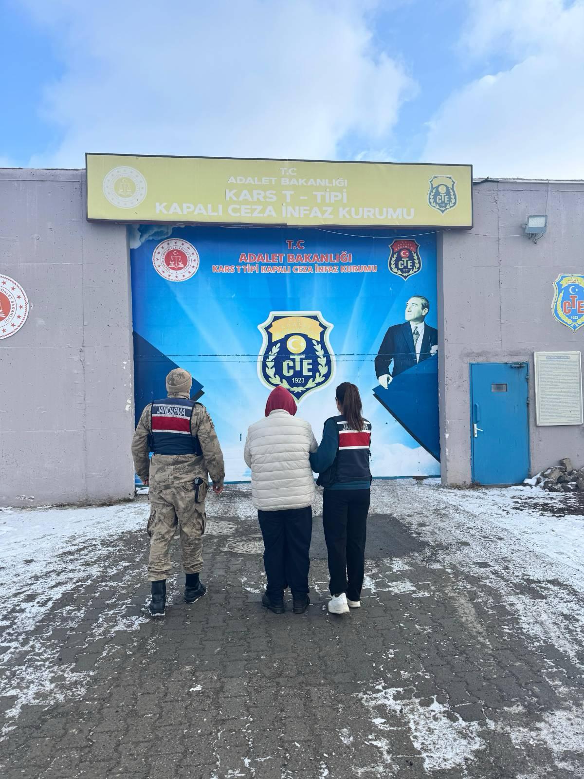 Kars’ta dolandırıcılık şüphelisi yakalandı – Birlik Haber Ajansı